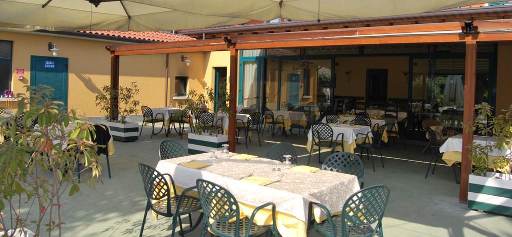 Hotel Ristorante Morus Burago di Molgora Eksteriør billede